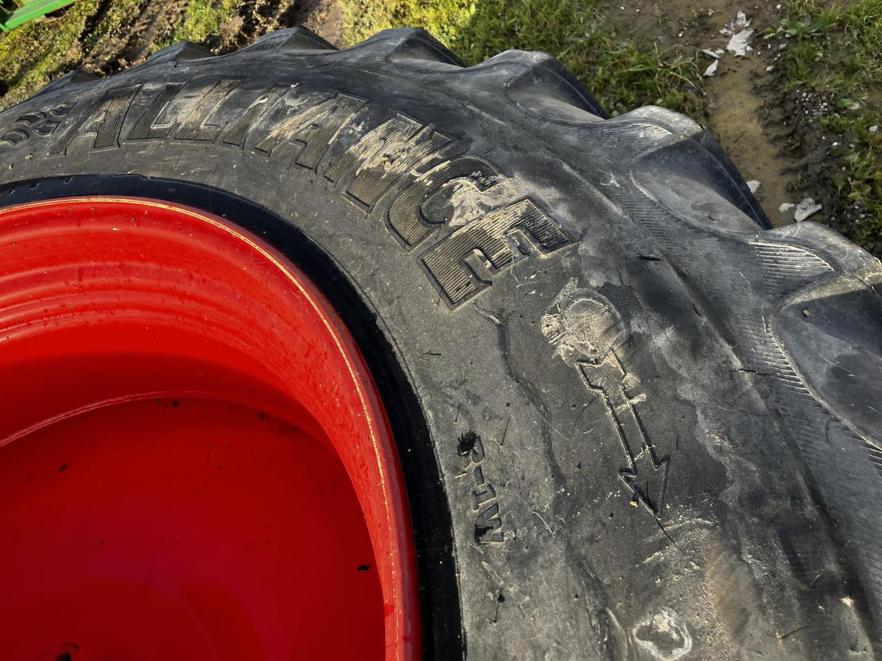 Alliance 520/85R46 VF - Pneumatika pre Poľnohospodárske stroje: obrázok 3 Alliance 520/85R46 VF - Pneumatika pre Poľnohospodárske stroje: obrázok 3