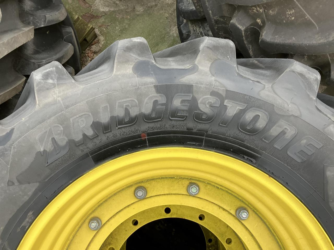 Bridgestone 600/65R34 - Pneumatika pre Poľnohospodárske stroje: obrázok 5 Bridgestone 600/65R34 - Pneumatika pre Poľnohospodárske stroje: obrázok 5