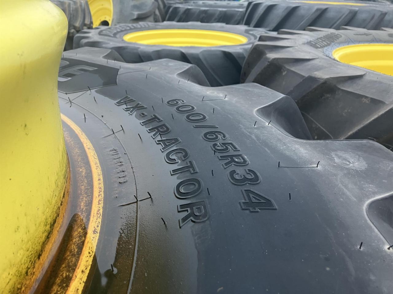 Bridgestone 600/65R34 - Pneumatika pre Poľnohospodárske stroje: obrázok 4 Bridgestone 600/65R34 - Pneumatika pre Poľnohospodárske stroje: obrázok 4