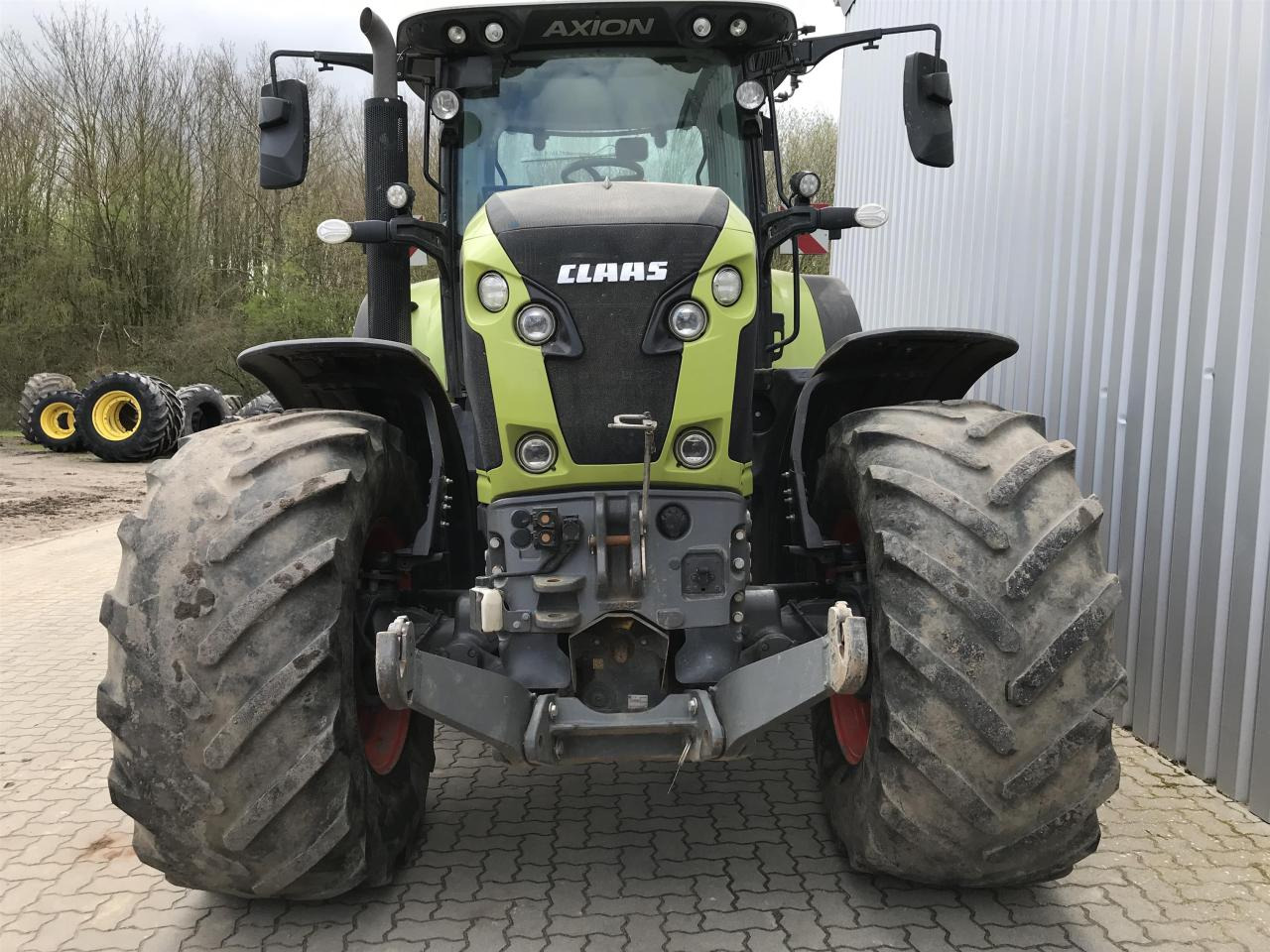 CLAAS Axion 870 - Traktor: obrázok 3 CLAAS Axion 870 - Traktor: obrázok 3