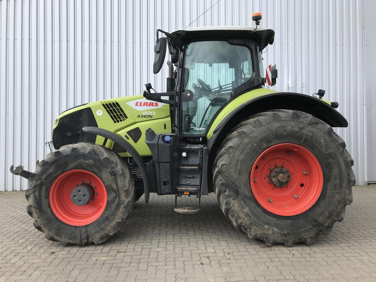 CLAAS Axion 870 - Traktor: obrázok 1 CLAAS Axion 870 - Traktor: obrázok 1