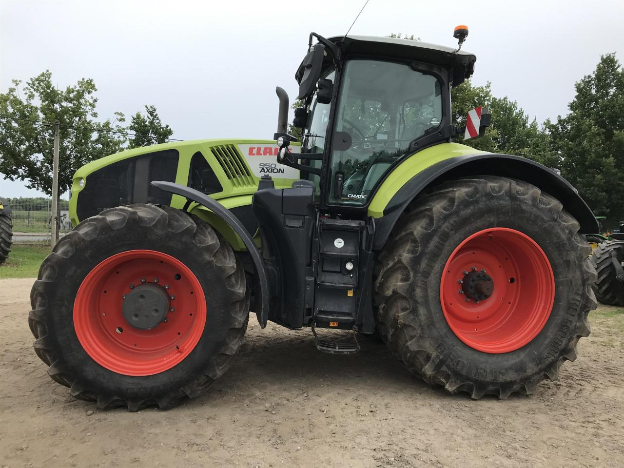 CLAAS Axion 950 - Traktor: obrázok 1 CLAAS Axion 950 - Traktor: obrázok 1