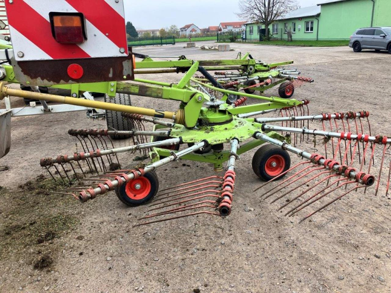 CLAAS Liner 3000 - Obracač sena: obrázok 3 CLAAS Liner 3000 - Obracač sena: obrázok 3