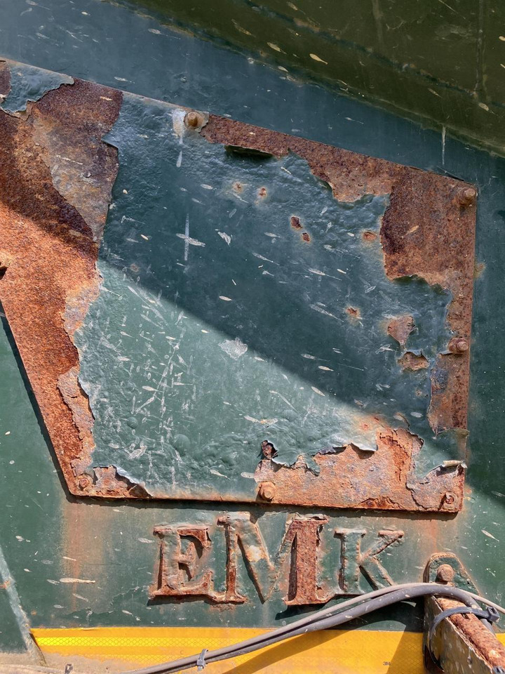 EMEK SLB 3 - Technika pro aplikaci hnoja: obrázok 5 EMEK SLB 3 - Technika pro aplikaci hnoja: obrázok 5