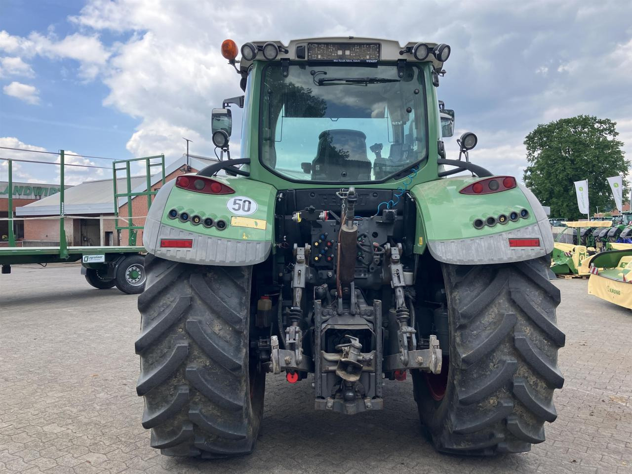 Fendt 718 SCR - Traktor: obrázok 5 Fendt 718 SCR - Traktor: obrázok 5