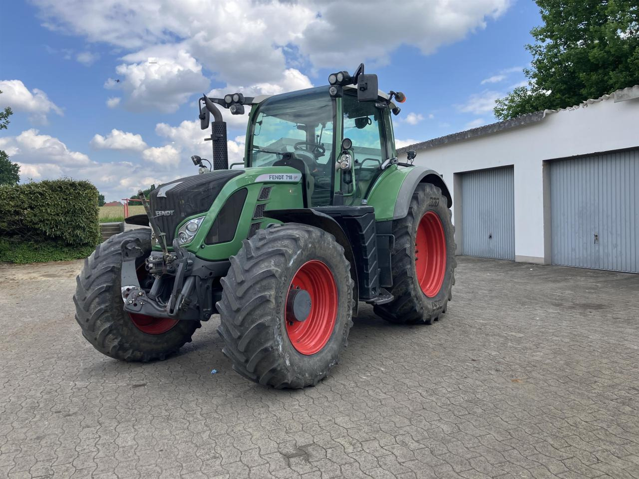 Fendt 718 SCR - Traktor: obrázok 1 Fendt 718 SCR - Traktor: obrázok 1