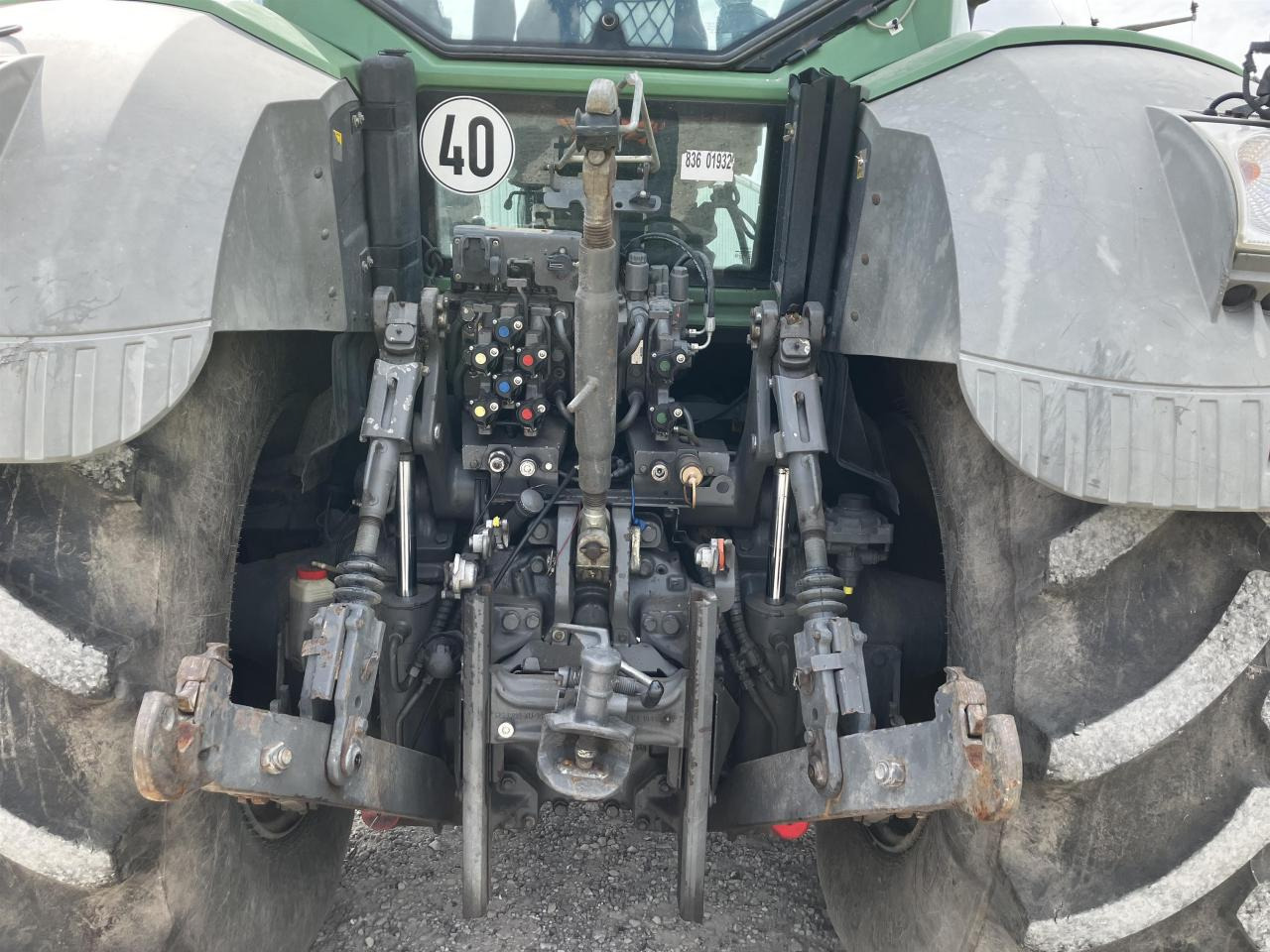 Fendt 828 Vario Profi Plus - Traktor: obrázok 5 Fendt 828 Vario Profi Plus - Traktor: obrázok 5