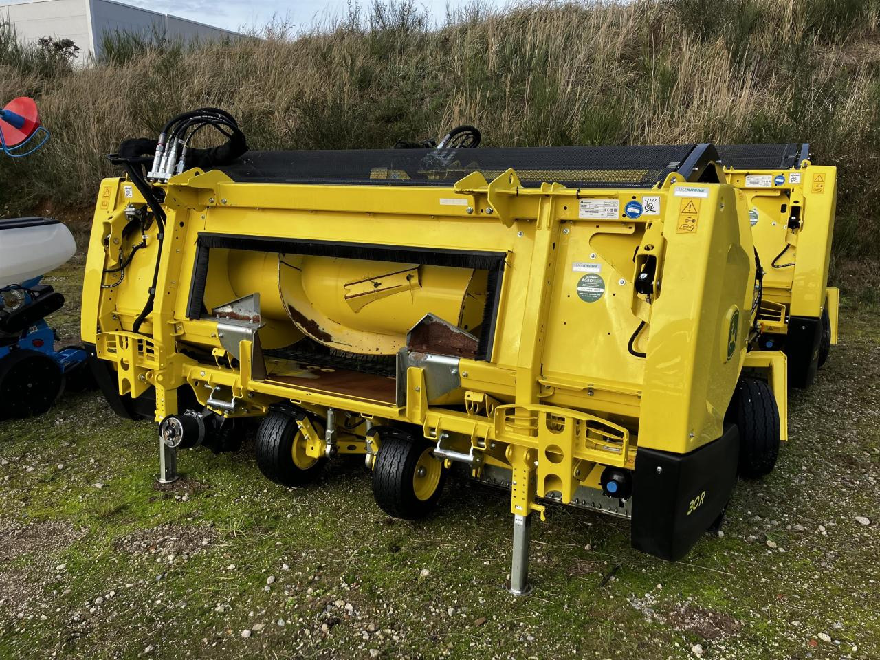 John Deere 30R - Příslušenstvo pro řezačky: obrázok 1 John Deere 30R - Příslušenstvo pro řezačky: obrázok 1