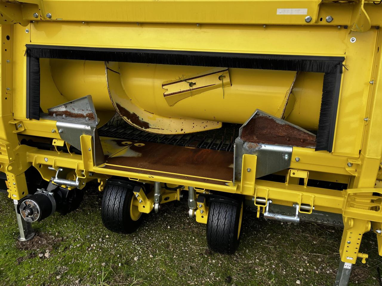 John Deere 30R - Příslušenstvo pro řezačky: obrázok 2 John Deere 30R - Příslušenstvo pro řezačky: obrázok 2