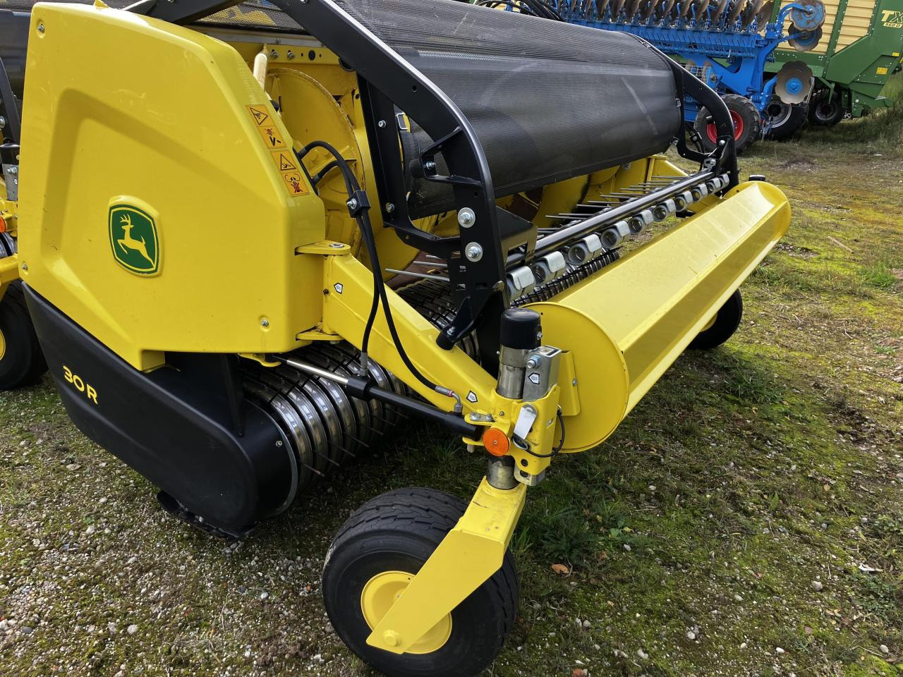 John Deere 30R - Příslušenstvo pro řezačky: obrázok 1 John Deere 30R - Příslušenstvo pro řezačky: obrázok 1
