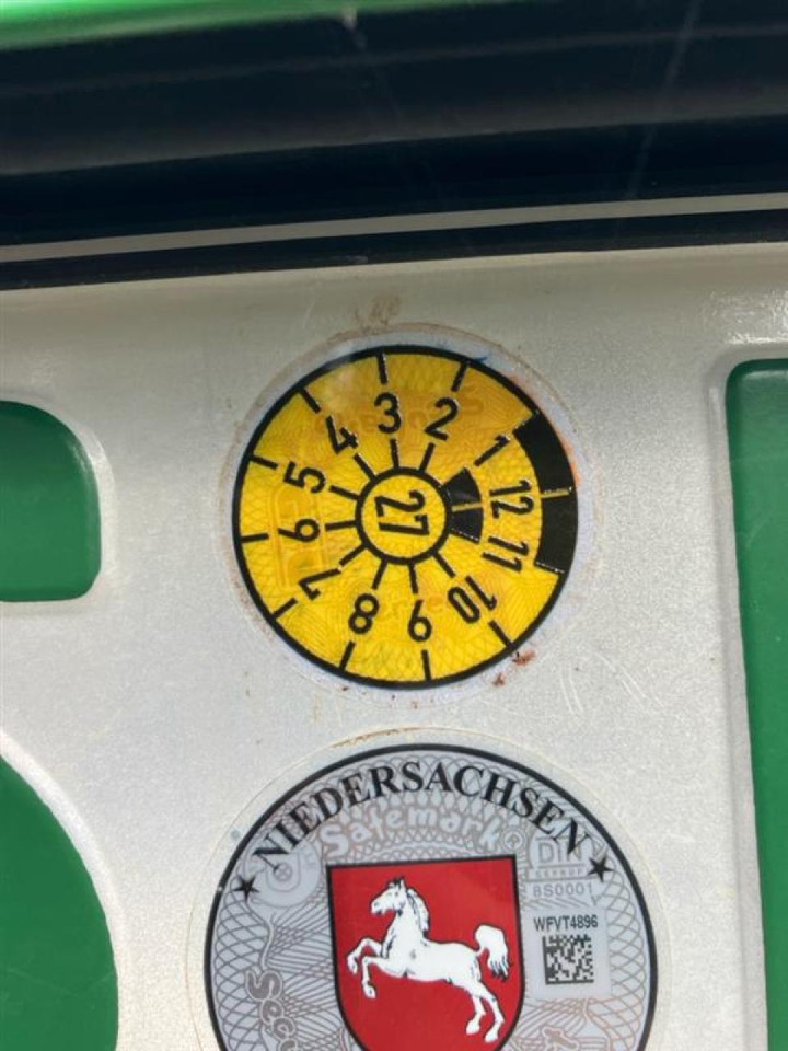 Traktor John Deere 6130R: obrázok 6 Traktor John Deere 6130R: obrázok 6