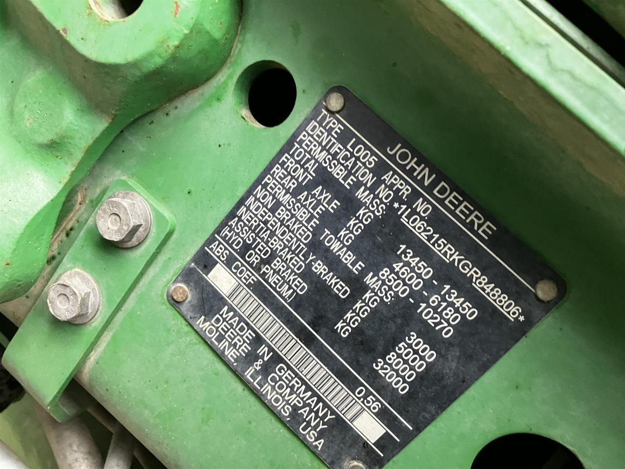 Traktor John Deere 6215R: obrázok 13