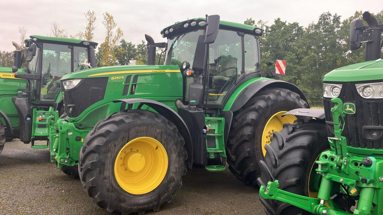 John Deere 6230R - Traktor: obrázok 1 John Deere 6230R - Traktor: obrázok 1