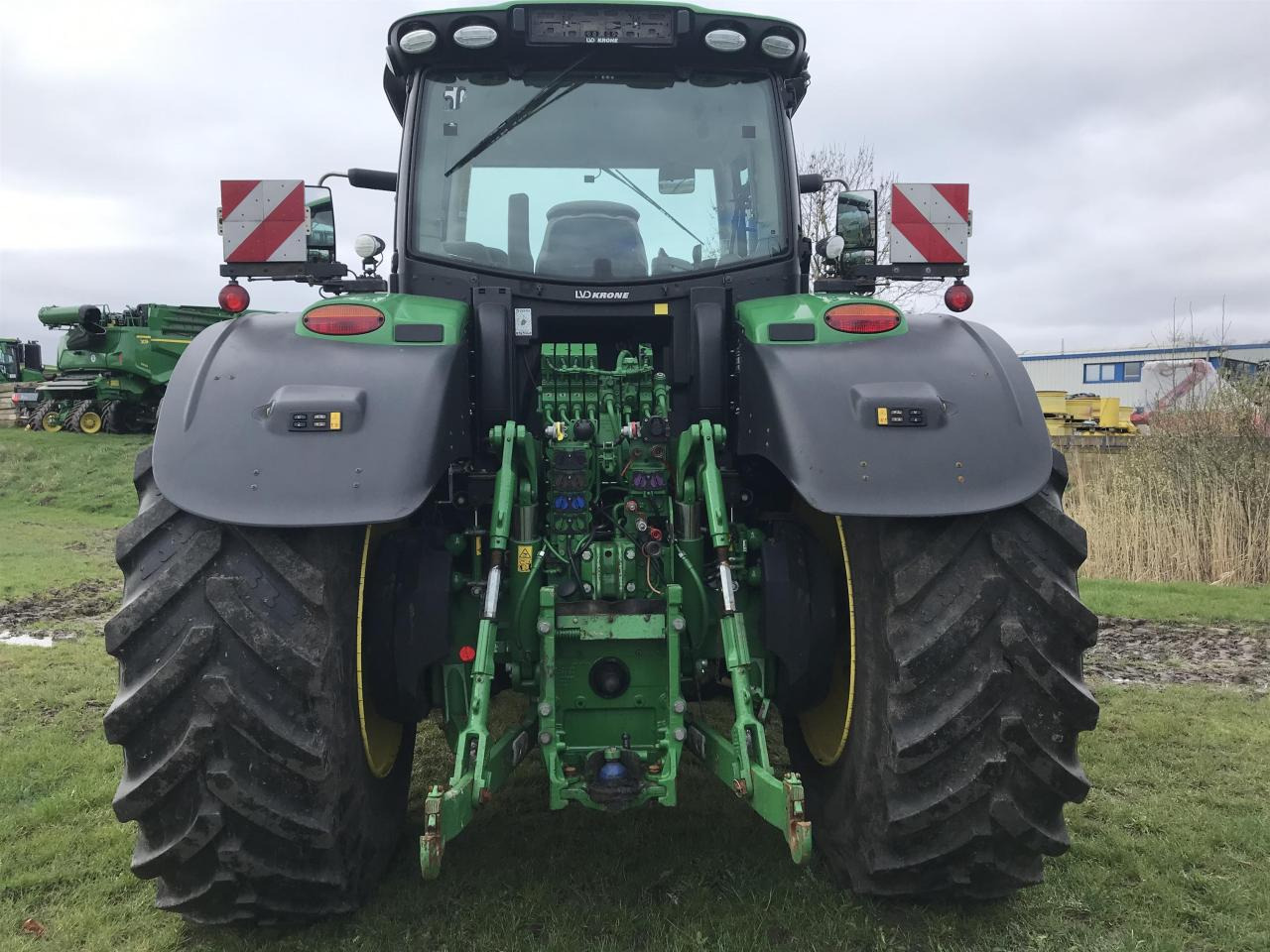John Deere 6250R - Traktor: obrázok 5 John Deere 6250R - Traktor: obrázok 5