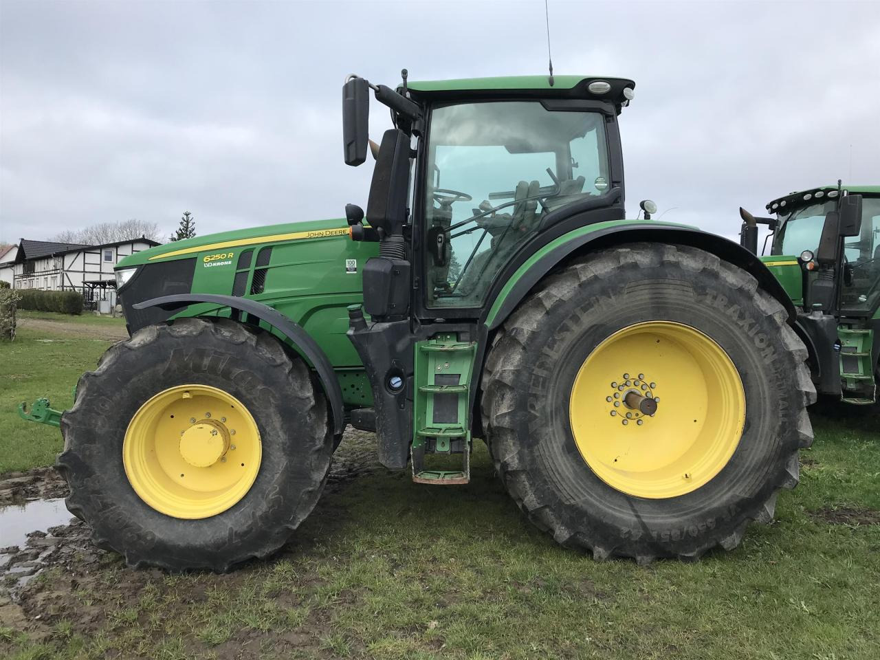John Deere 6250R - Traktor: obrázok 1 John Deere 6250R - Traktor: obrázok 1