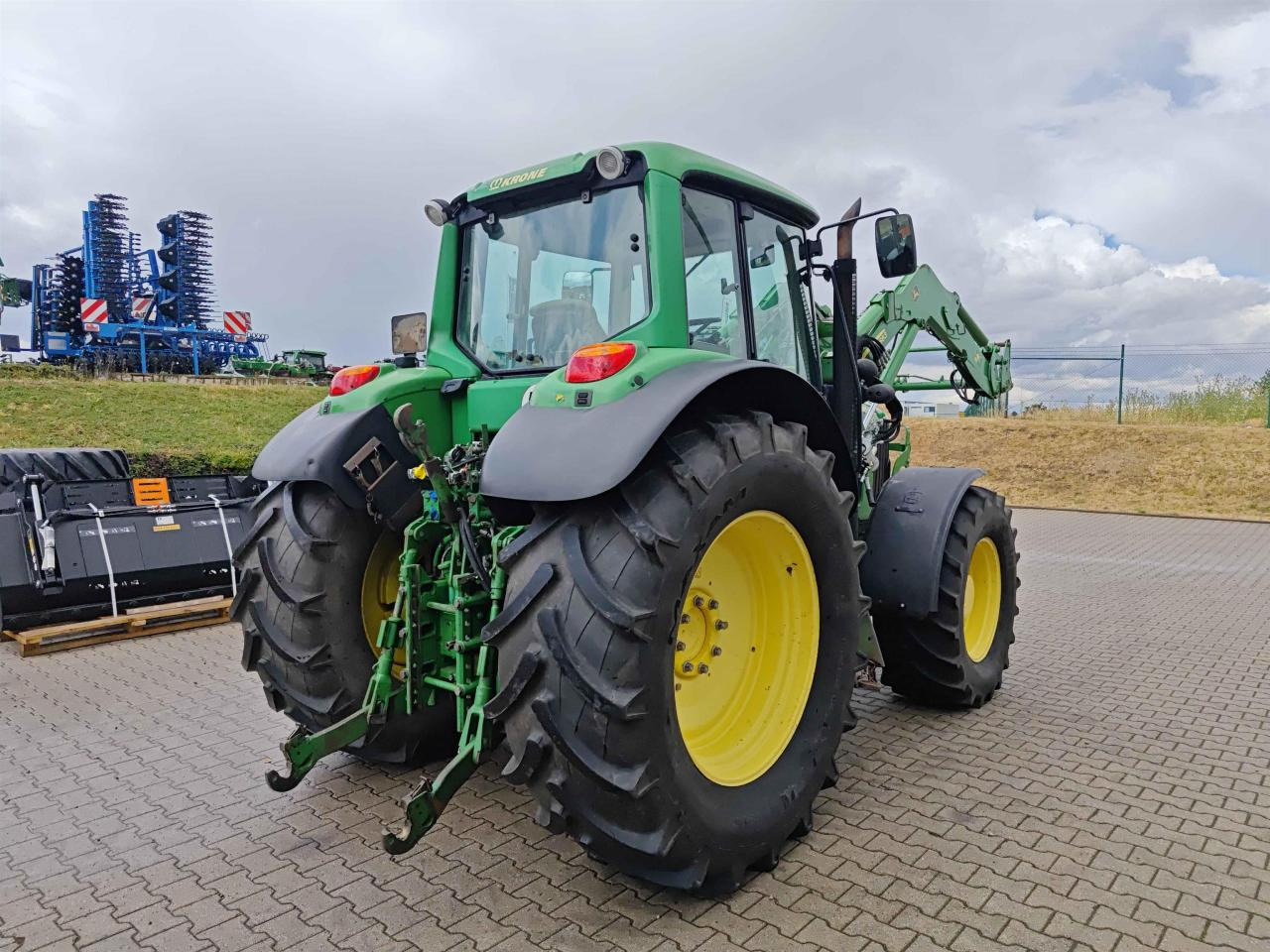 John Deere 6630 PREMIUM - Traktor: obrázok 5 John Deere 6630 PREMIUM - Traktor: obrázok 5