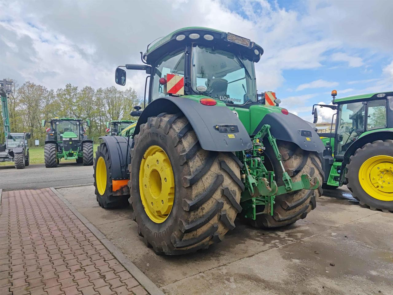John Deere 8400R - Traktor: obrázok 5 John Deere 8400R - Traktor: obrázok 5