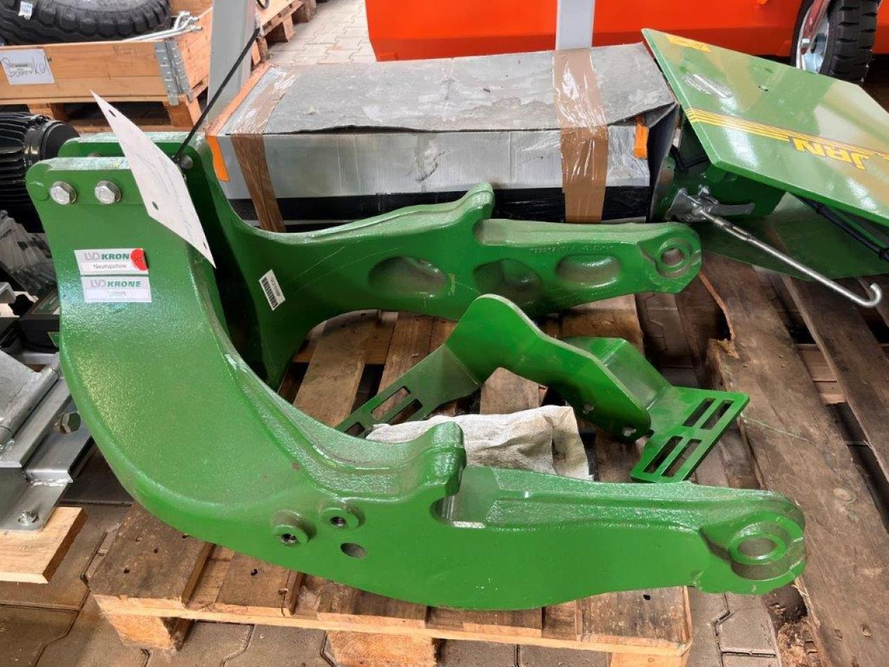 John Deere Anbaukonsolen - Predný nakladač na traktor: obrázok 1 John Deere Anbaukonsolen - Predný nakladač na traktor: obrázok 1