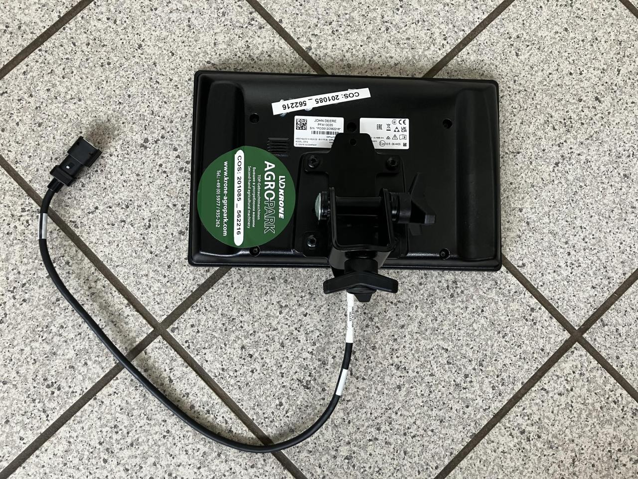 John Deere G5 Plus Zusatzdisplay - Navigačný systém pre Poľnohospodárske stroje: obrázok 2 John Deere G5 Plus Zusatzdisplay - Navigačný systém pre Poľnohospodárske stroje: obrázok 2