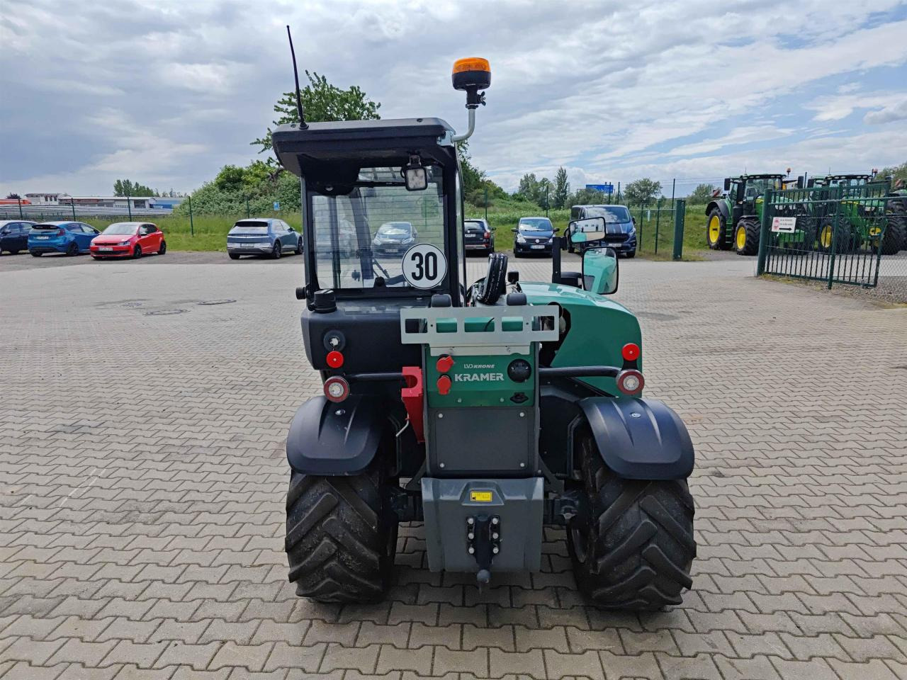 Kramer KT144 - Teleskopický nakladač: obrázok 4 Kramer KT144 - Teleskopický nakladač: obrázok 4