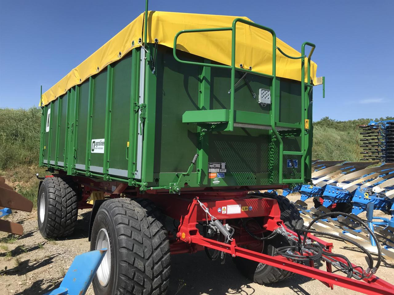 Kröger HKD 302 - Príves sklápěcí: obrázok 1 Kröger HKD 302 - Príves sklápěcí: obrázok 1