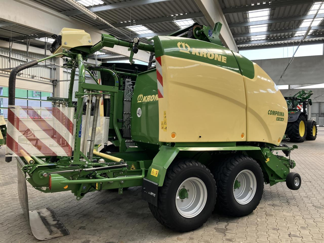 Krone CF 155 XC Comprima - Lis na okrúhle balíky: obrázok 5 Krone CF 155 XC Comprima - Lis na okrúhle balíky: obrázok 5