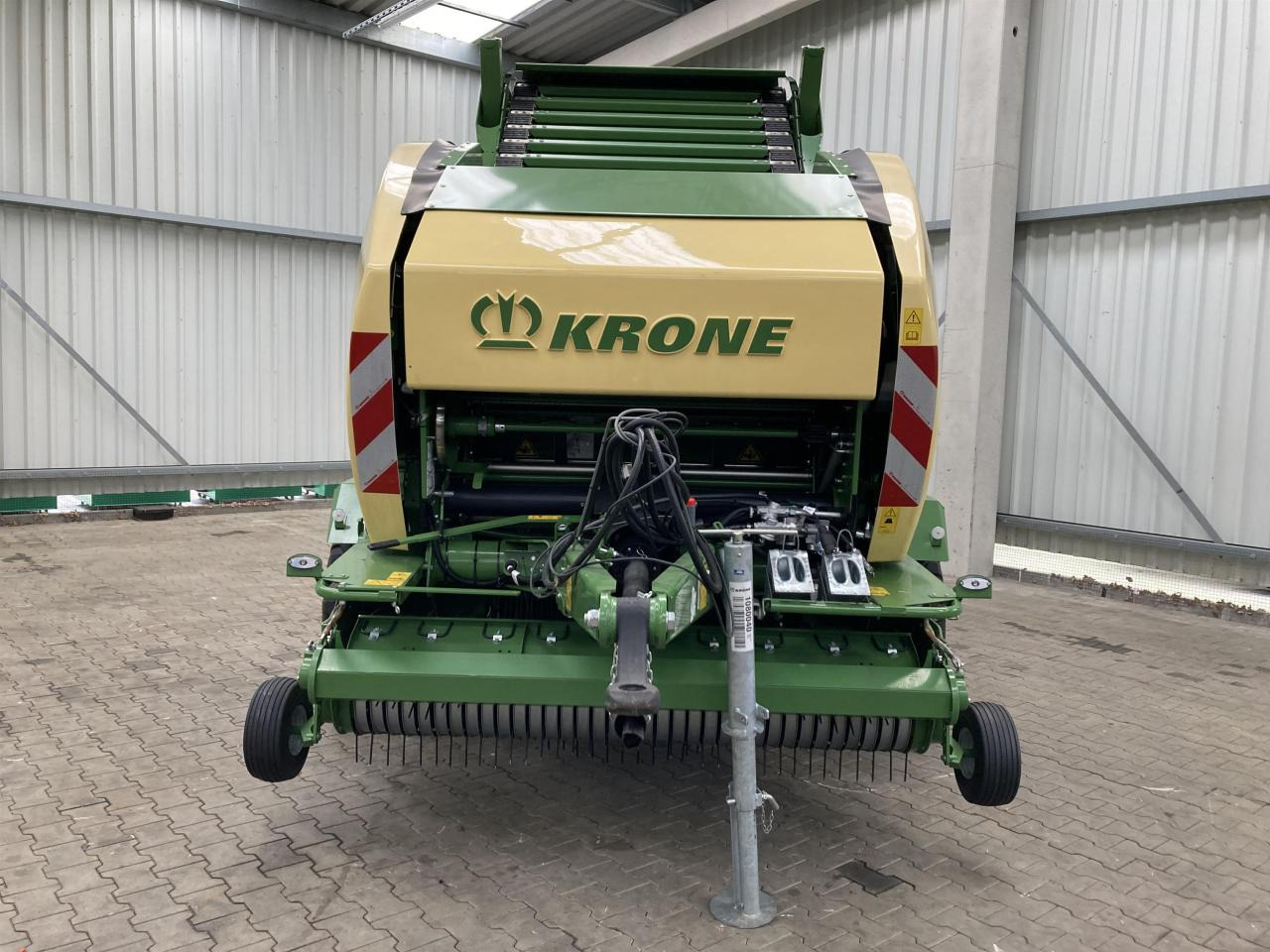 Krone CF 155 XC - Lis na okrúhle balíky: obrázok 2 Krone CF 155 XC - Lis na okrúhle balíky: obrázok 2