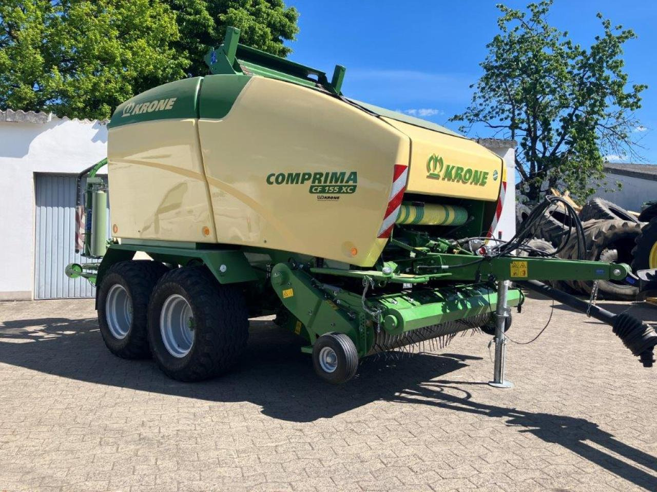 Krone CF 155 XC - Lis na okrúhle balíky: obrázok 2 Krone CF 155 XC - Lis na okrúhle balíky: obrázok 2