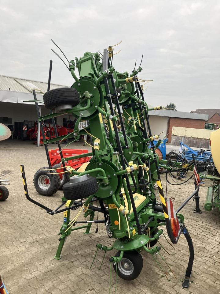 Krone Vendro 1020 - Obracač sena: obrázok 4 Krone Vendro 1020 - Obracač sena: obrázok 4