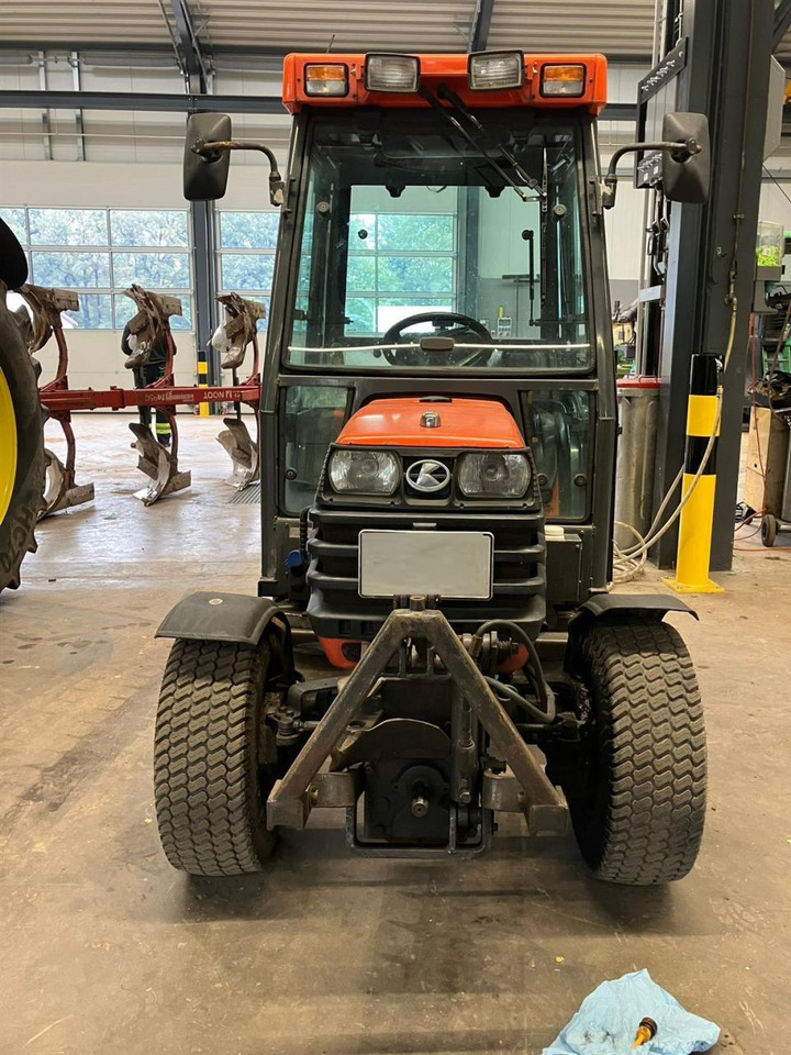 Kubota B2110 - Komunálny traktor: obrázok 2 Kubota B2110 - Komunálny traktor: obrázok 2