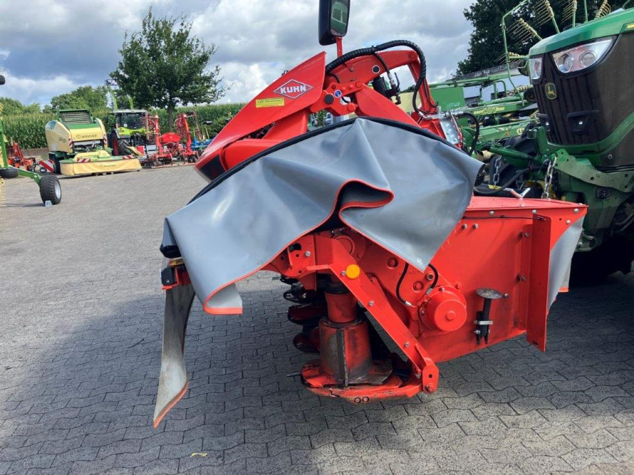 Kuhn FC9330D-RA - Kosačka: obrázok 4 Kuhn FC9330D-RA - Kosačka: obrázok 4