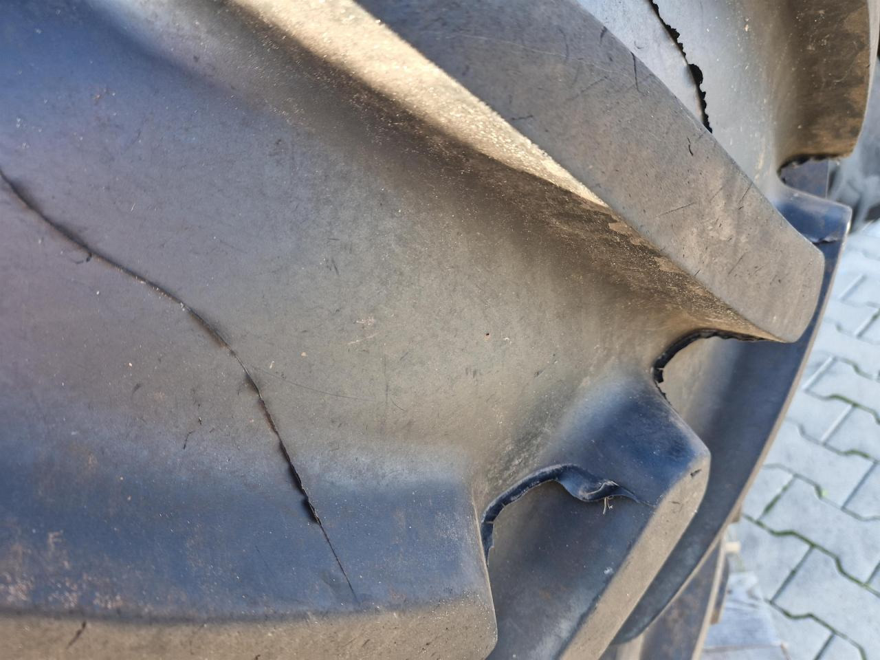 Michelin 480/70R38 - Pneumatika pre Poľnohospodárske stroje: obrázok 2 Michelin 480/70R38 - Pneumatika pre Poľnohospodárske stroje: obrázok 2