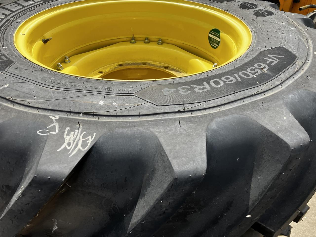 Michelin 650/60R34 VF - Pneumatika pre Poľnohospodárske stroje: obrázok 3 Michelin 650/60R34 VF - Pneumatika pre Poľnohospodárske stroje: obrázok 3