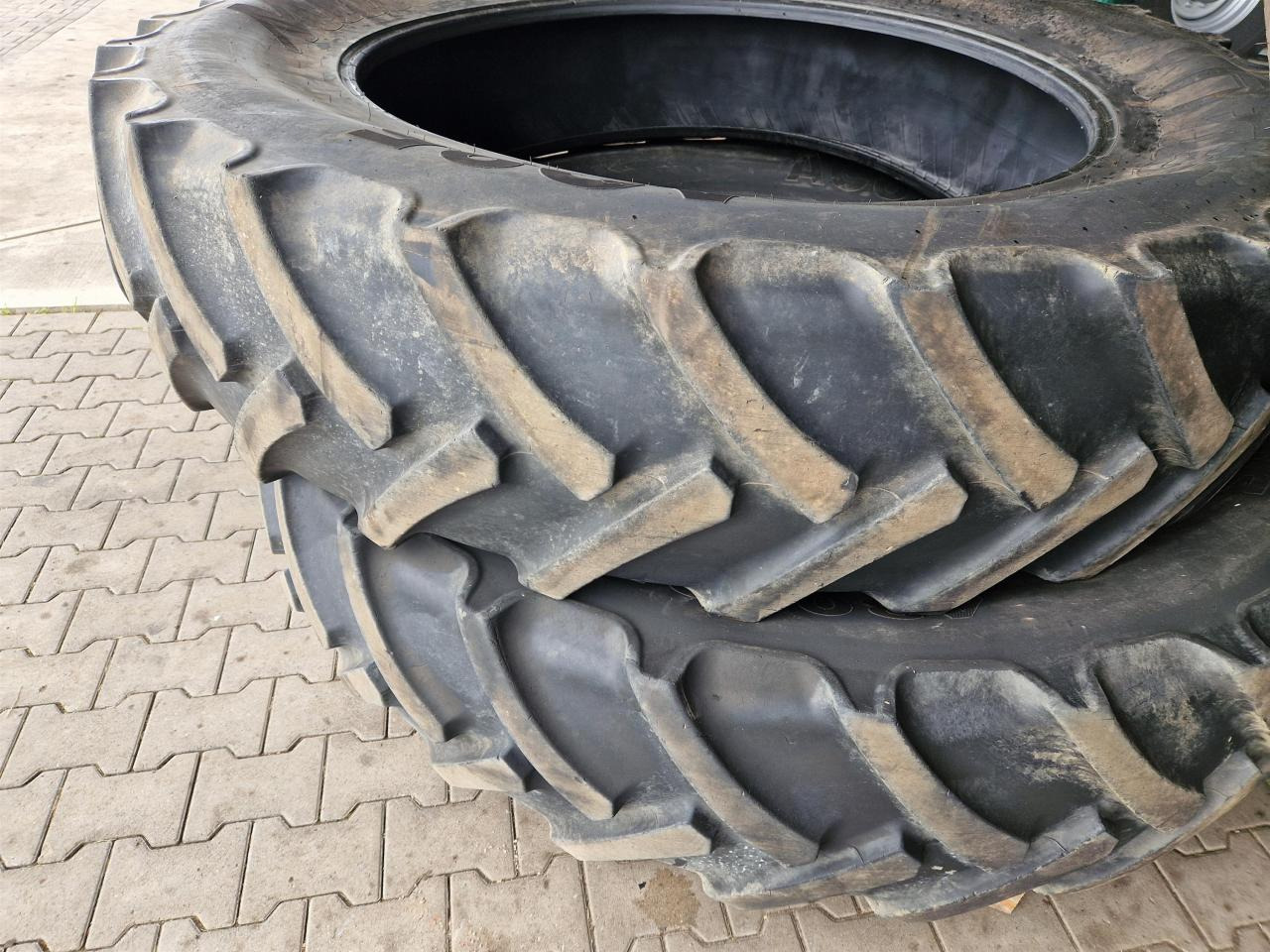Mitas 480/95R50 - Pneumatika pre Poľnohospodárske stroje: obrázok 1 Mitas 480/95R50 - Pneumatika pre Poľnohospodárske stroje: obrázok 1