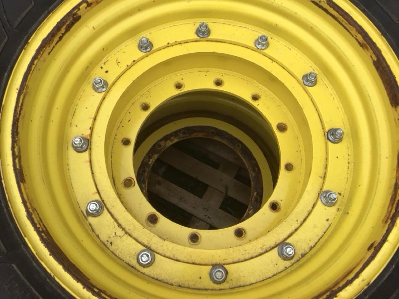 Mitas 680/80R42 - Pneumatika pre Poľnohospodárske stroje: obrázok 2 Mitas 680/80R42 - Pneumatika pre Poľnohospodárske stroje: obrázok 2