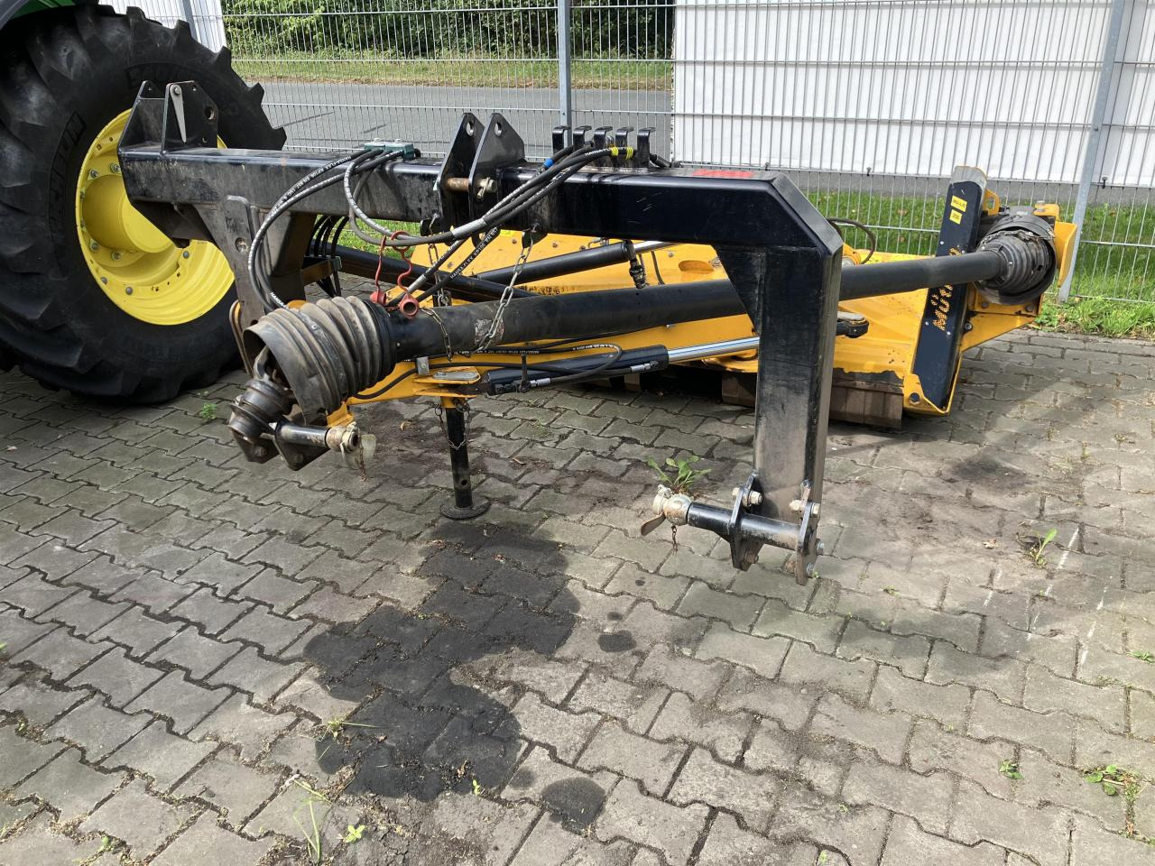 Müthing MU-L/S 200-31 - Kladivkový mulčovač: obrázok 3 Müthing MU-L/S 200-31 - Kladivkový mulčovač: obrázok 3