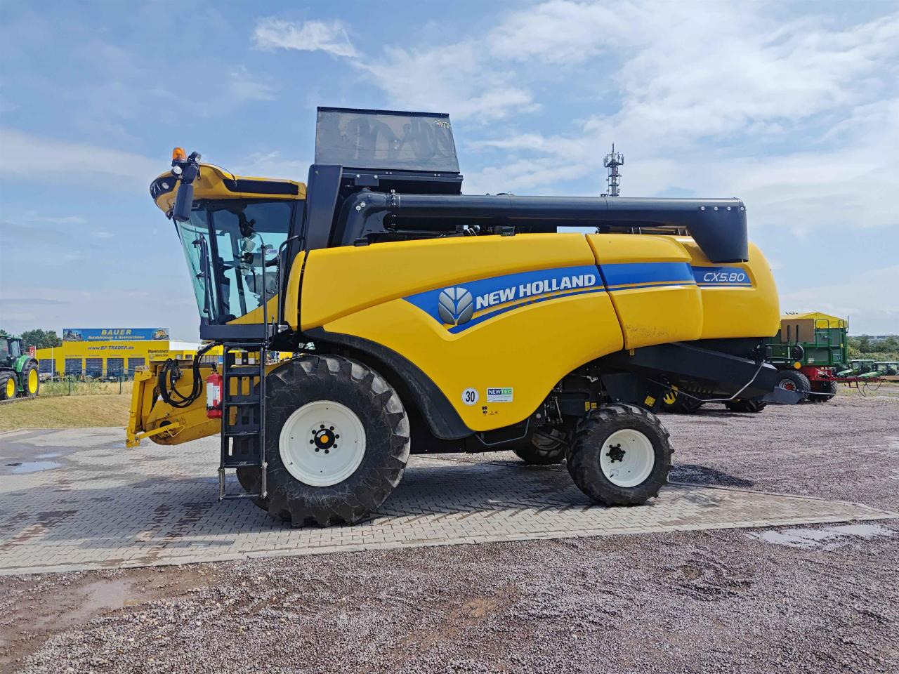 New Holland CX 5.80 - Obilný kombajn: obrázok 3 New Holland CX 5.80 - Obilný kombajn: obrázok 3
