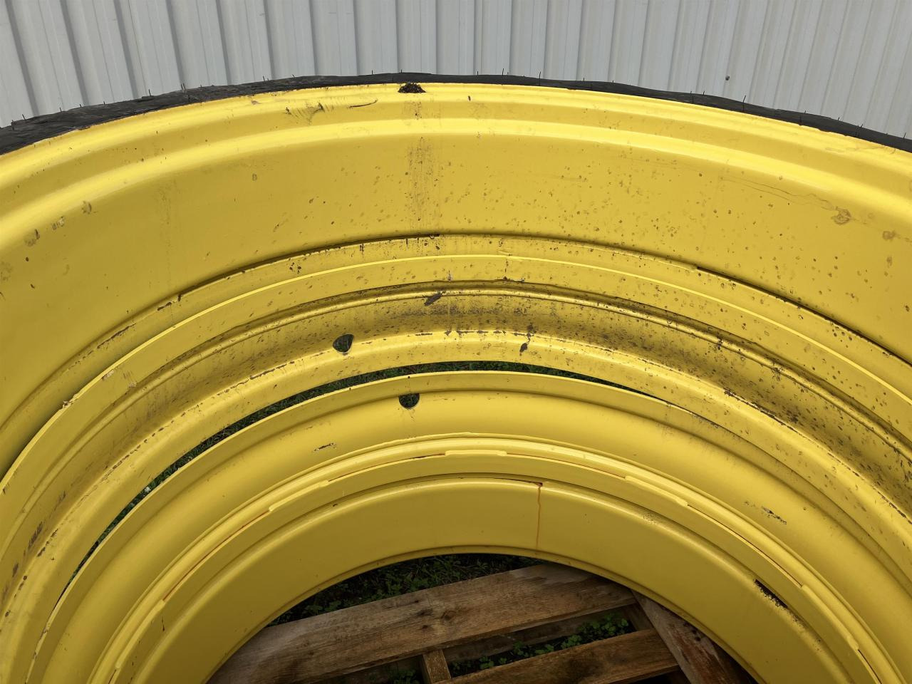 Taurus 270/95R44 - Pneumatika pre Poľnohospodárske stroje: obrázok 2 Taurus 270/95R44 - Pneumatika pre Poľnohospodárske stroje: obrázok 2