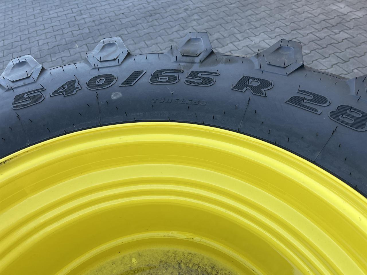 Trelleborg 540/65R28 - Pneumatika pre Poľnohospodárske stroje: obrázok 4 Trelleborg 540/65R28 - Pneumatika pre Poľnohospodárske stroje: obrázok 4