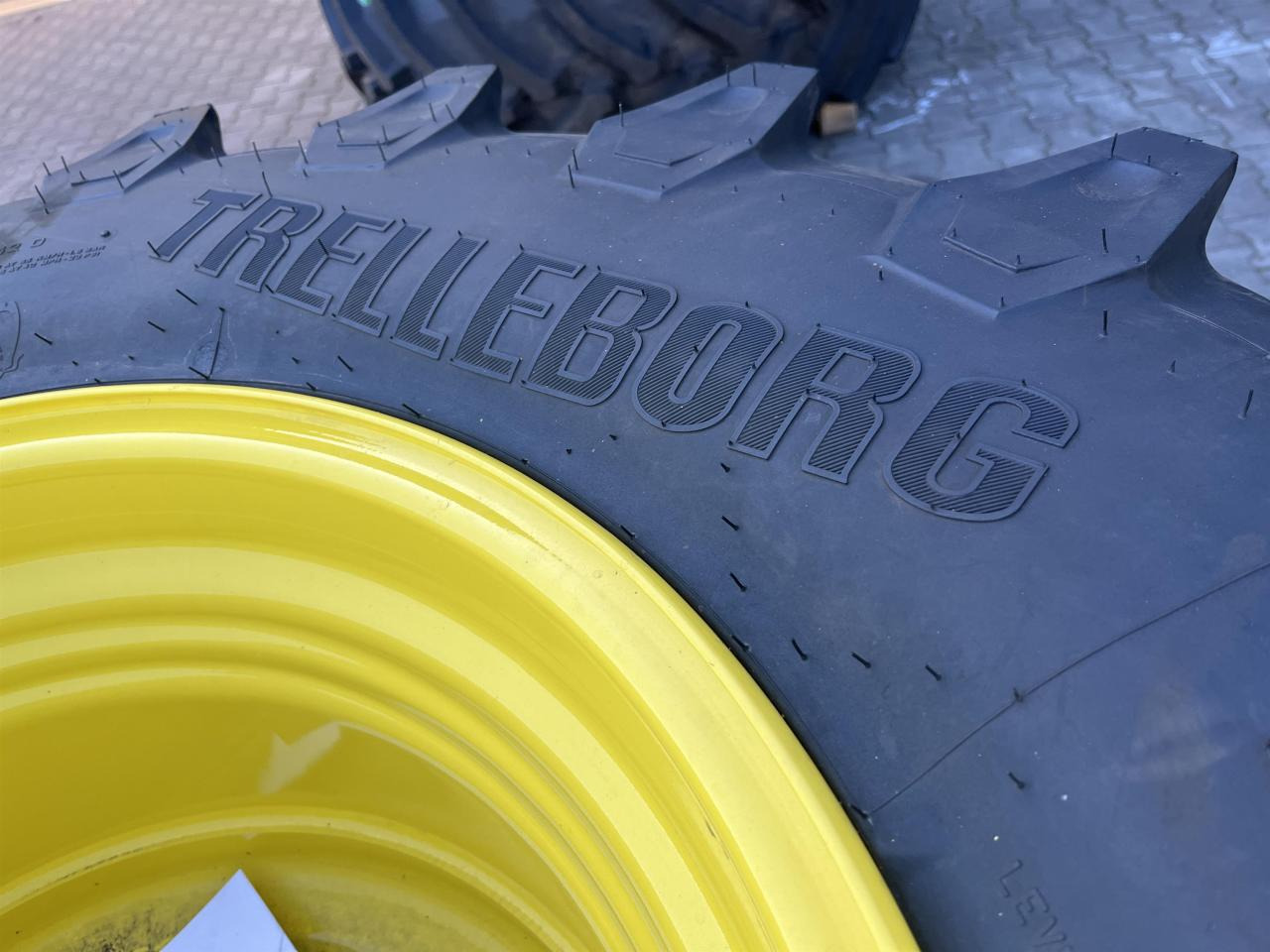 Trelleborg 540/65R28 - Pneumatika pre Poľnohospodárske stroje: obrázok 3 Trelleborg 540/65R28 - Pneumatika pre Poľnohospodárske stroje: obrázok 3