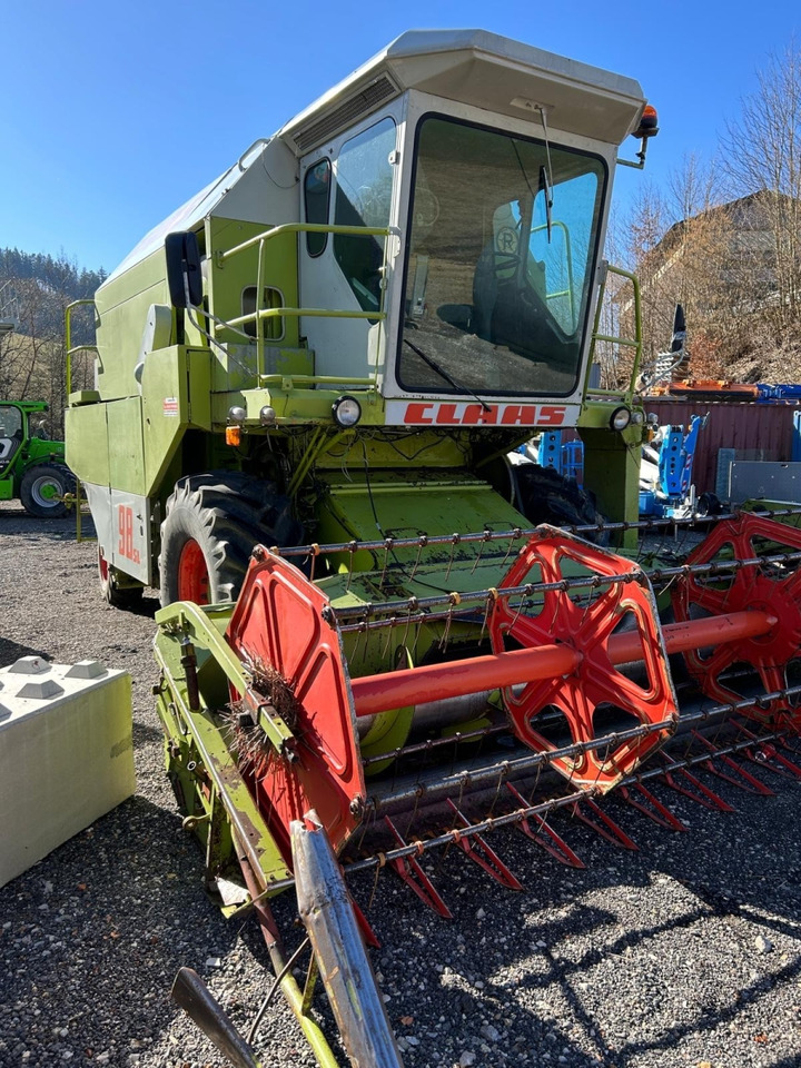 Claas Dominator 96 Mähdrescher - Obilný kombajn: obrázok 5 Claas Dominator 96 Mähdrescher - Obilný kombajn: obrázok 5