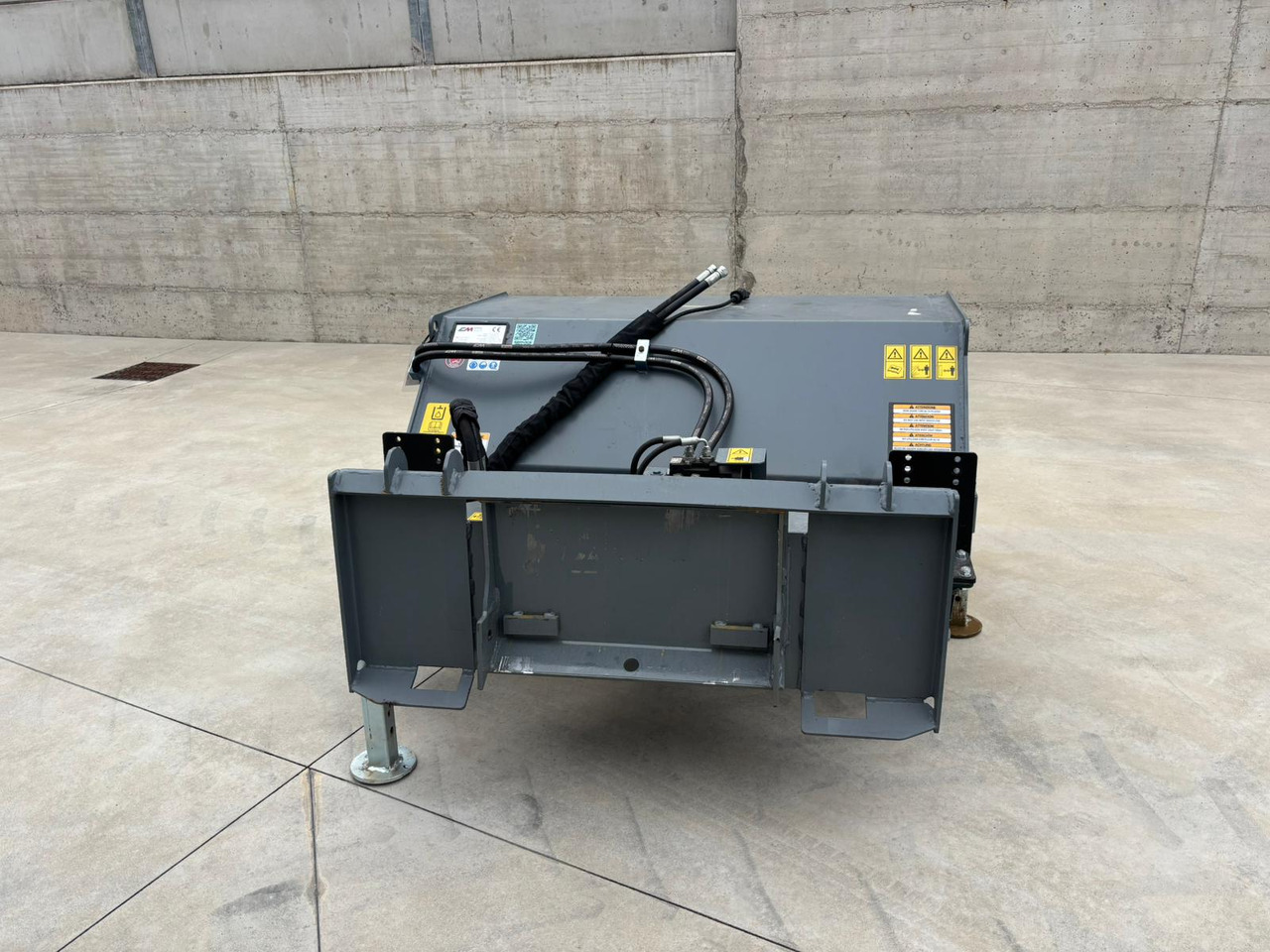 CM Angle sweeper CSA 125 - Zametač pre Vozidlo na odpratávanie snehu: obrázok 5 CM Angle sweeper CSA 125 - Zametač pre Vozidlo na odpratávanie snehu: obrázok 5