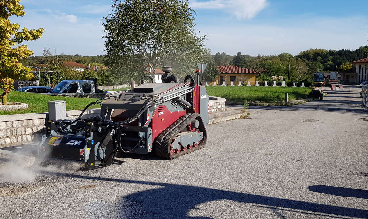 CM Crusher Multisikid RC - Šmykom riadený nakladač: obrázok 3 CM Crusher Multisikid RC - Šmykom riadený nakladač: obrázok 3
