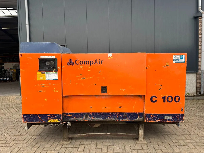 Compair C100 Mercedes OM 364 A 10.5 m3 / min 77 kW 7 Bar Silent Diesel Compressor - Vzduchový kompresor: obrázok 1 Compair C100 Mercedes OM 364 A 10.5 m3 / min 77 kW 7 Bar Silent Diesel Compressor - Vzduchový kompresor: obrázok 1