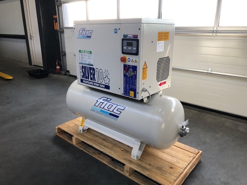 Fiac New Silver 10 / 300 Silent 7.5 kW 860 L / min 10 bar Elektrische Schroefcompressor met ketel - Vzduchový kompresor: obrázok 4 Fiac New Silver 10 / 300 Silent 7.5 kW 860 L / min 10 bar Elektrische Schroefcompressor met ketel - Vzduchový kompresor: obrázok 4