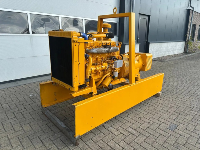 Ford Leroy Somer 80 kVA noodstroom generatorset ex Emergency 119 hours ! - Elektrický generátor: obrázok 4 Ford Leroy Somer 80 kVA noodstroom generatorset ex Emergency 119 hours ! - Elektrický generátor: obrázok 4