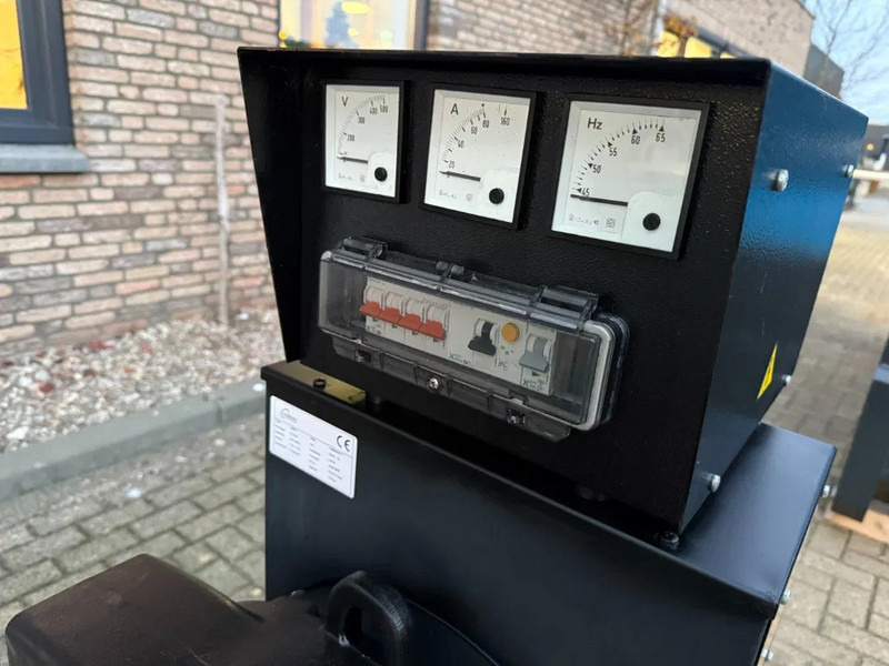 GENERATOR JB4SC Aftak As generatorset 53 kVA Trekker Aggregaat as New ! - Elektrický generátor: obrázok 2 GENERATOR JB4SC Aftak As generatorset 53 kVA Trekker Aggregaat as New ! - Elektrický generátor: obrázok 2