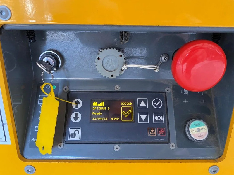 Haulotte Optimum 8 Elektrische Schaarhoogwerker 7.8 meter werkhoogte als nieuw ! 28 uur ! - Samohybná plošiny: obrázok 5 Haulotte Optimum 8 Elektrische Schaarhoogwerker 7.8 meter werkhoogte als nieuw ! 28 uur ! - Samohybná plošiny: obrázok 5