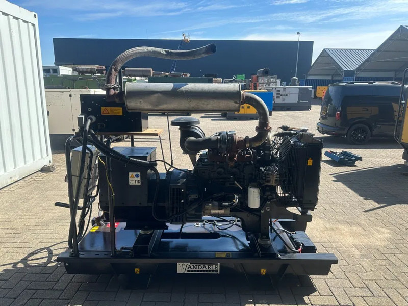 Iveco FPT NEF45 SM1A.A007 Himoinsa Stamford 66 kVA generatorset - Elektrický generátor: obrázok 5 Iveco FPT NEF45 SM1A.A007 Himoinsa Stamford 66 kVA generatorset - Elektrický generátor: obrázok 5
