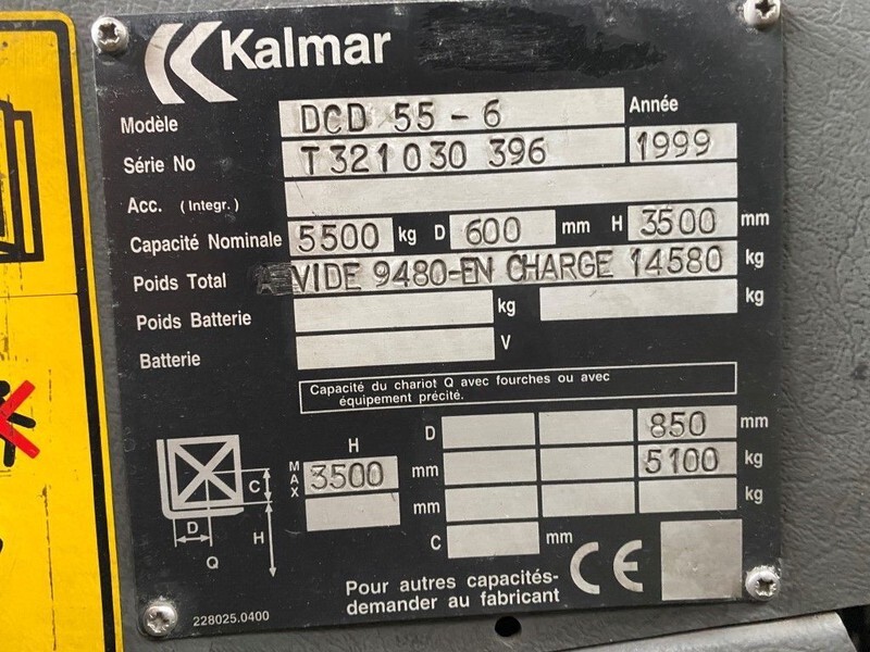 Kalmar DCD 55-6 6 ton Perkins Diesel Sideshift Positioner Freelift Heftruck - Dieselový vysokozdvižný vozík: obrázok 5 Kalmar DCD 55-6 6 ton Perkins Diesel Sideshift Positioner Freelift Heftruck - Dieselový vysokozdvižný vozík: obrázok 5